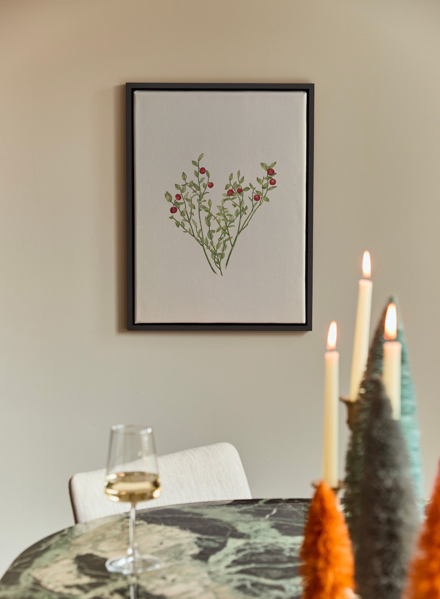 Black Wood Floating Canvas Frame, 28x39 in | 70x100 cm