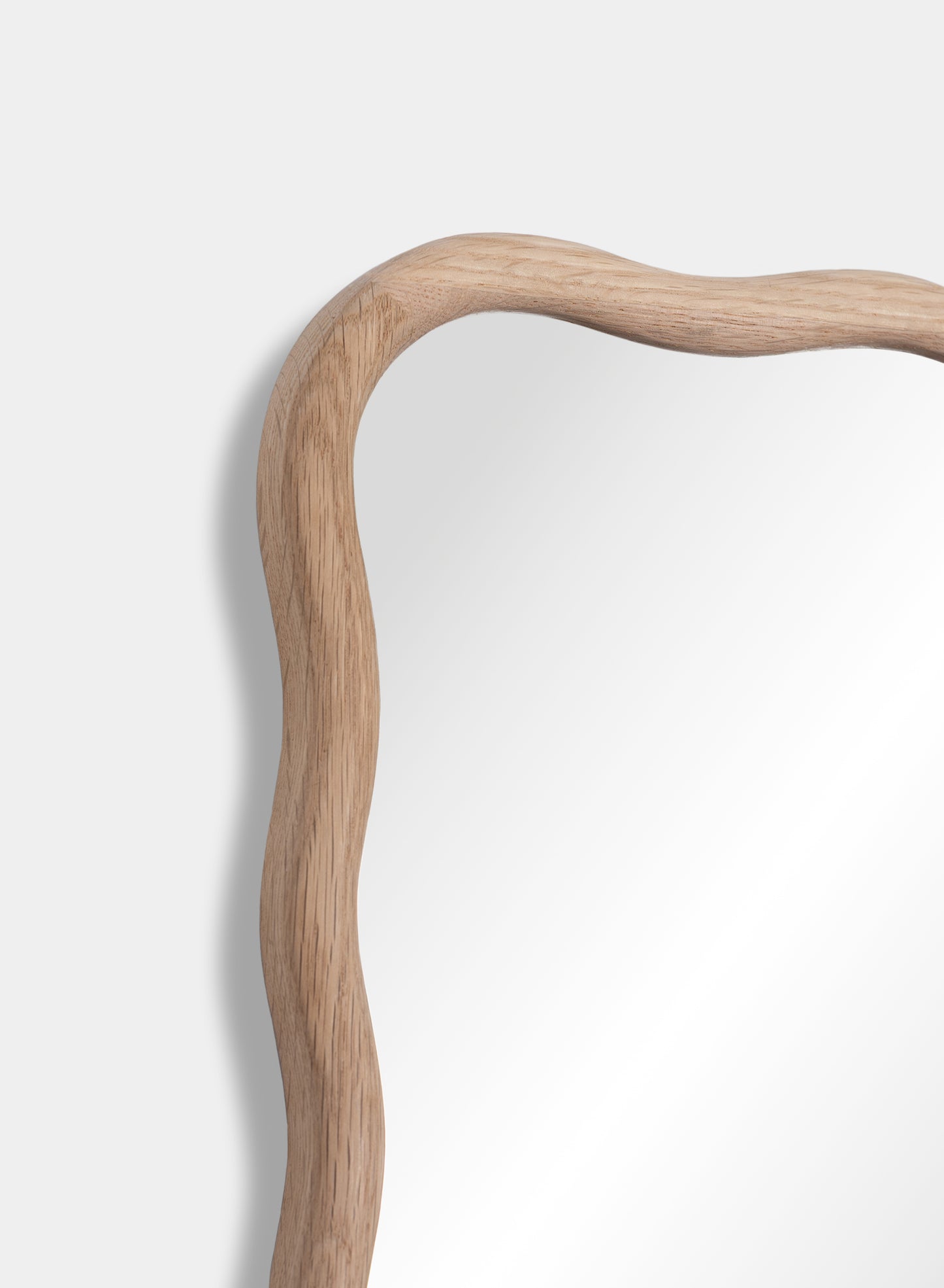 Small Ocean Wavy Mirror – Natural, Oak Frame, 20x30 in | 51x76 cm