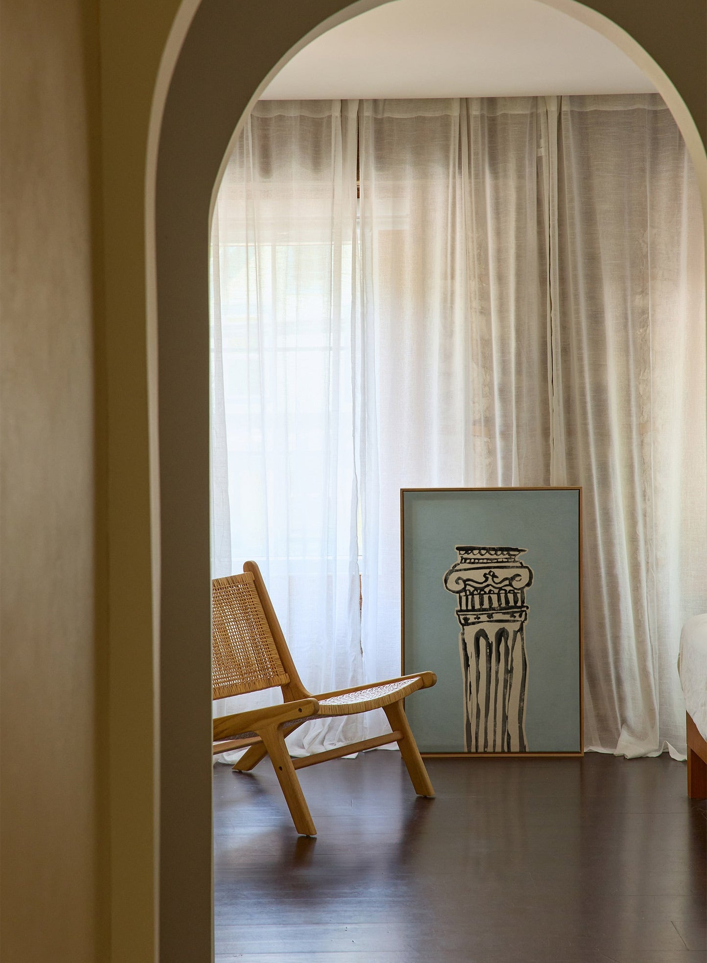 Pillar of Style, Canvas