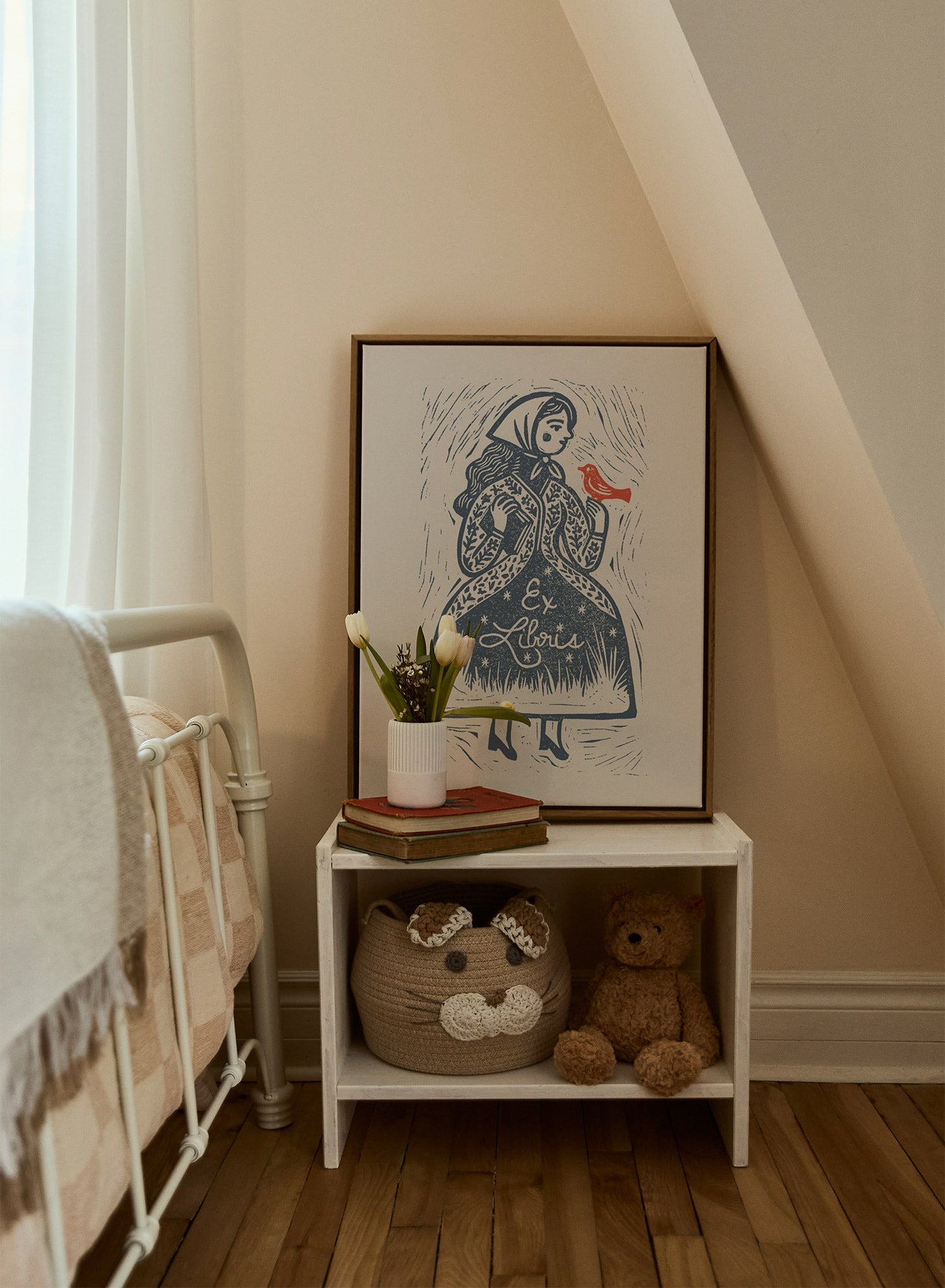 The Bird Whisperer, Canvas