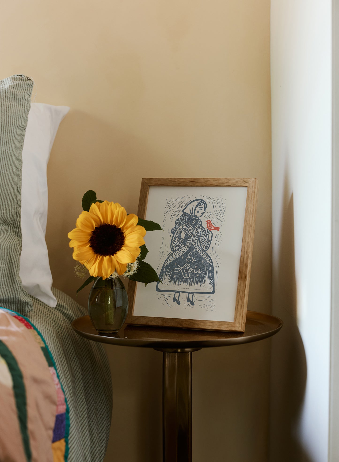 Elle murmure aux oiseaux, Affiche