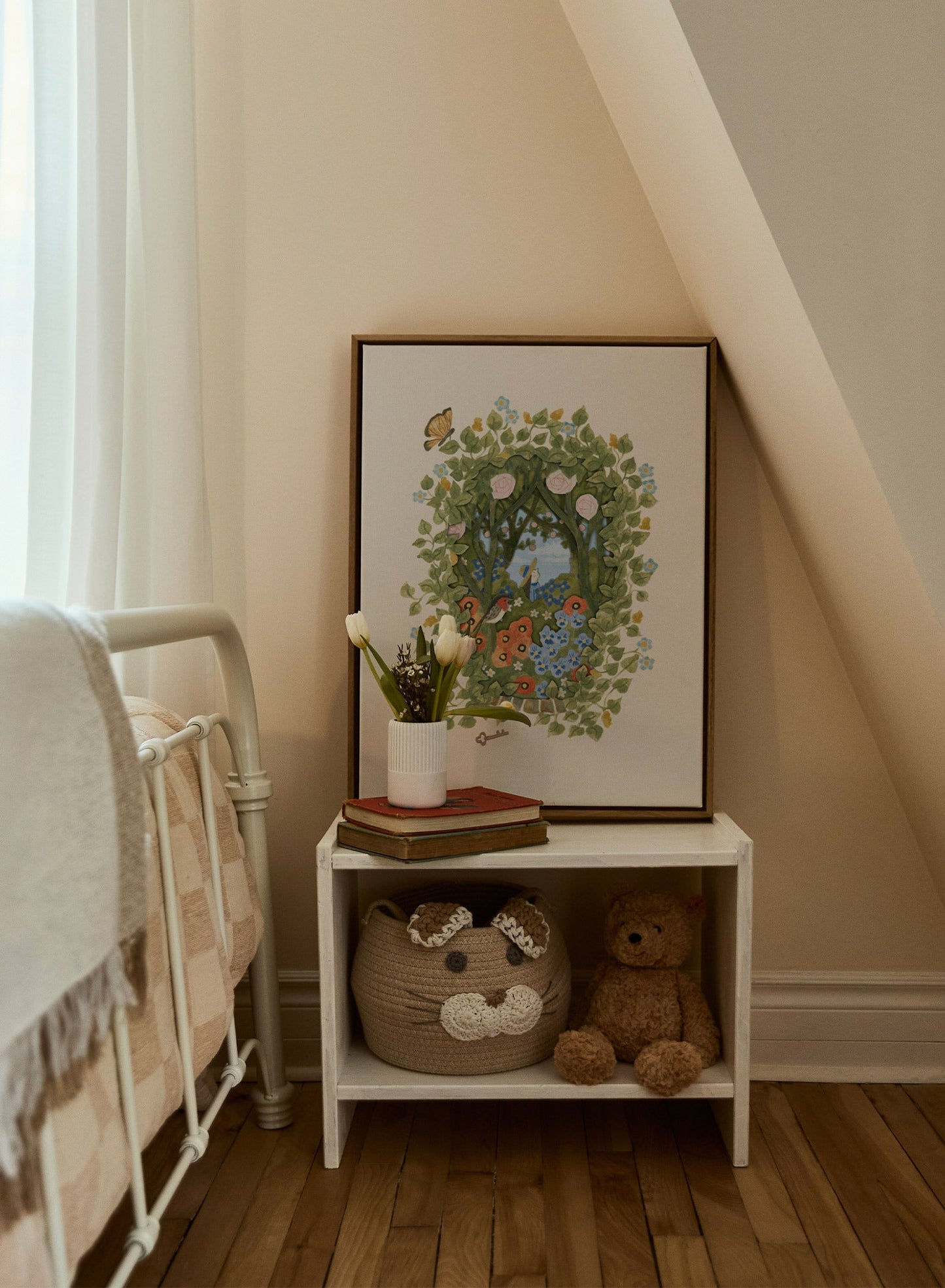 The Secret Garden, Canvas