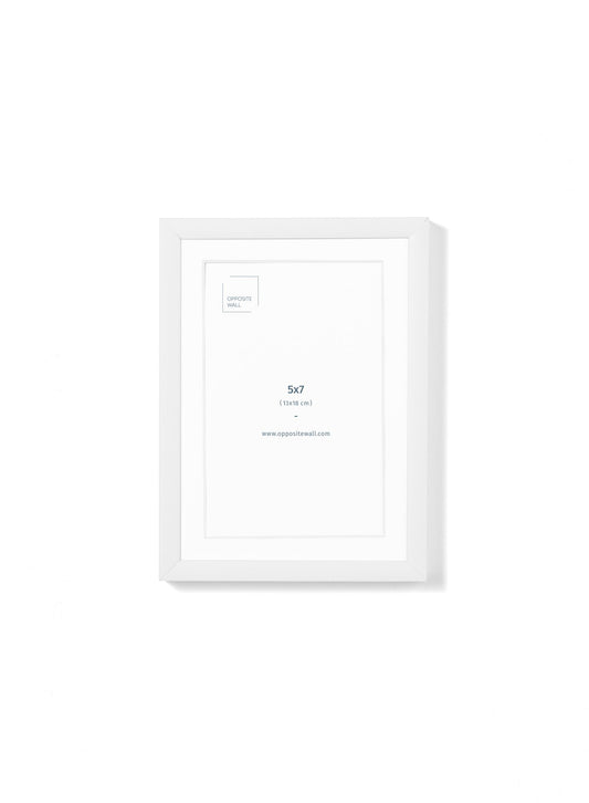 Scandinavian white aluminum metal frame by Opposite Wall - Front of the frame - Size 5x7 inches