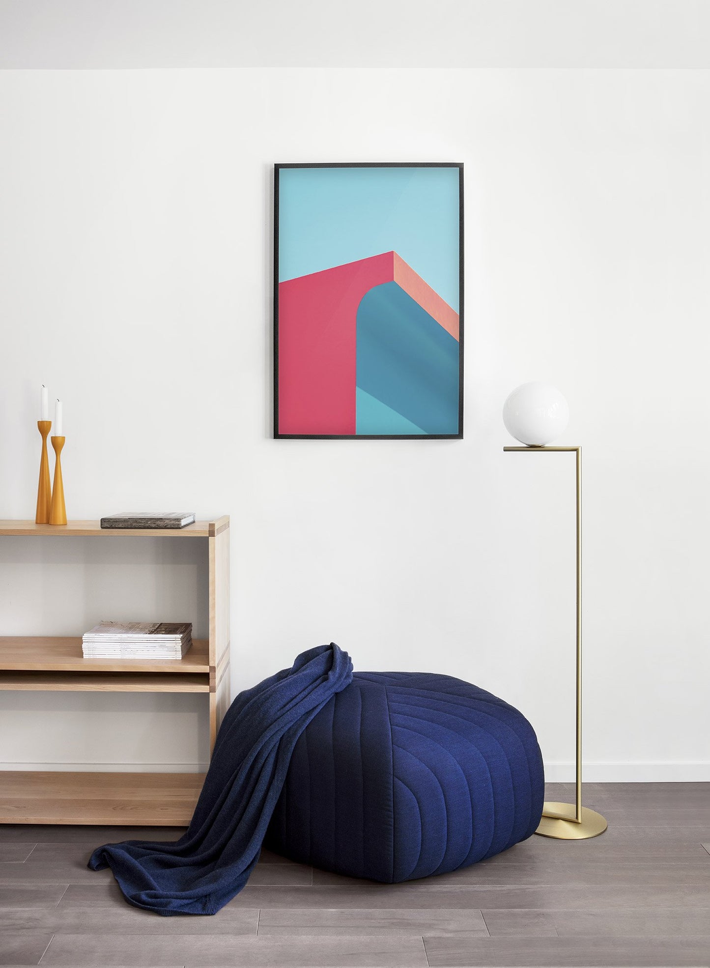 Modern minimalist colourful photography of Flamingo Arc - Lifestyle - Entryway