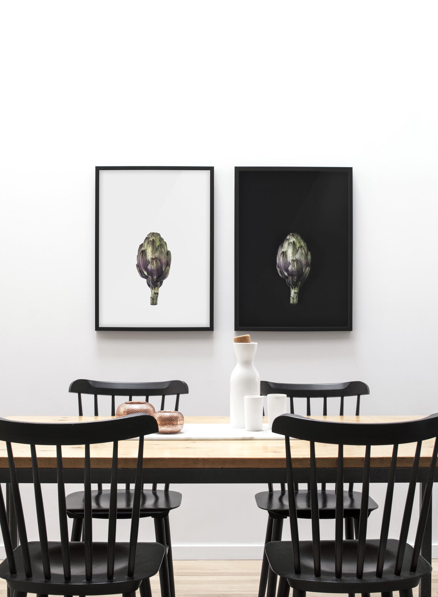 minimalist poster by Opposite Wall with Globe on Black artichoke photography - Dining room